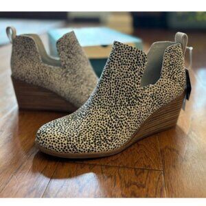 Toms Gwen (formerly Kallie) Cheetah Print Suede bootie